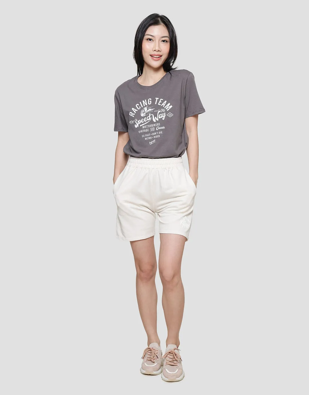 American Jeans Knit Rise Roam Celana Pendek Wanita