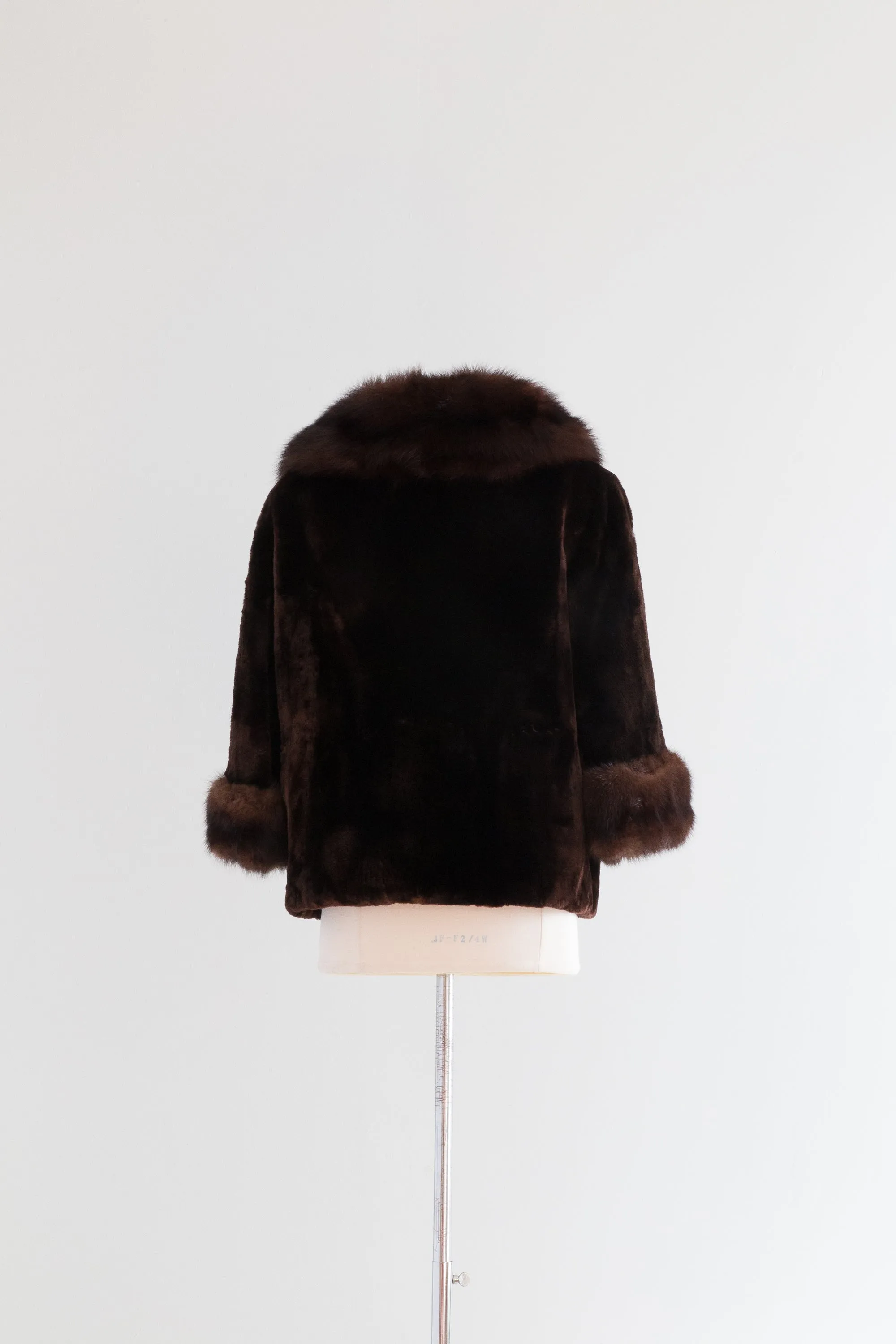 Beautiful 1950's Chocolate Sheared Fur Jacket / Medium