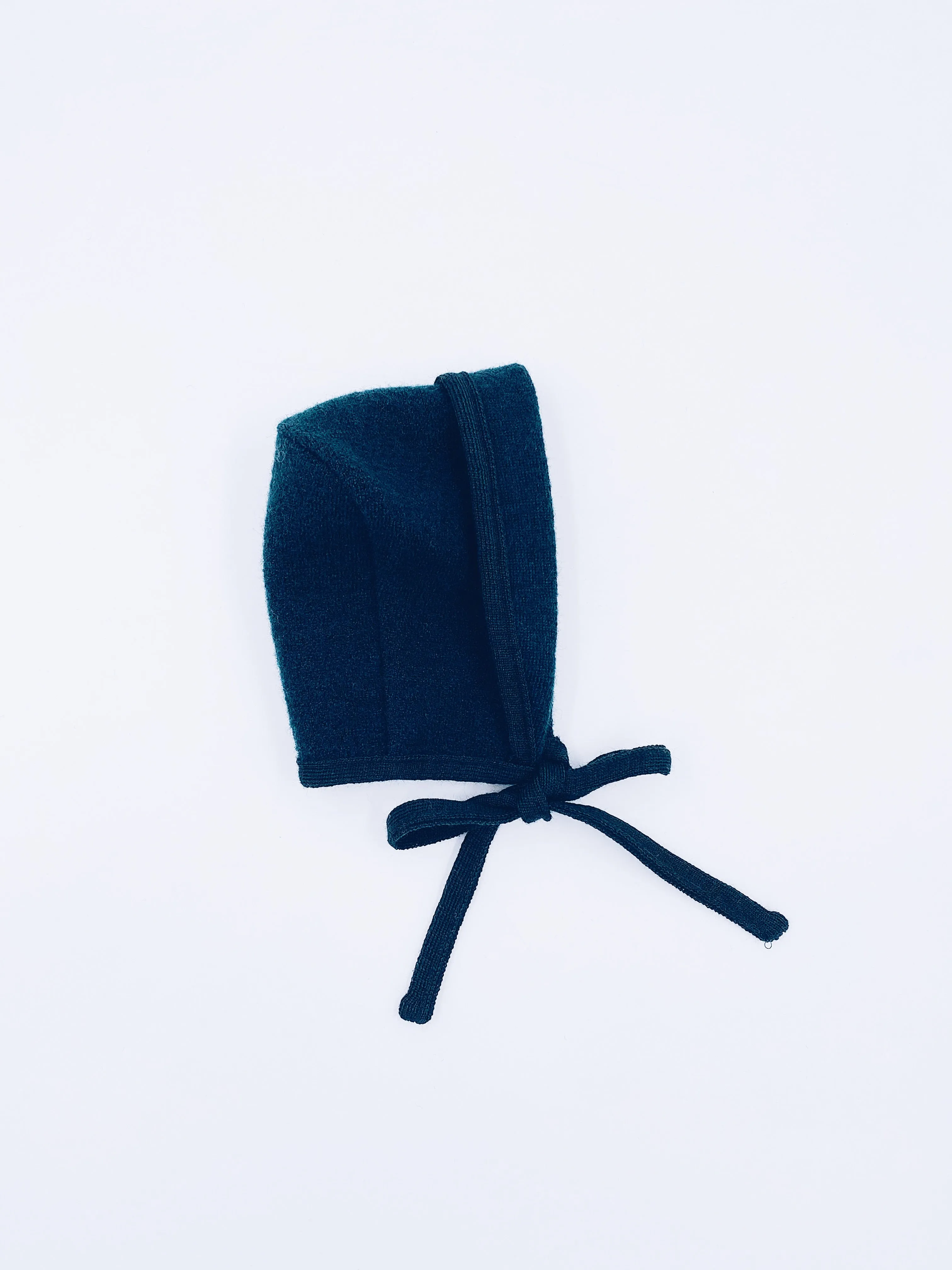Beautiful Deep Green Merino Wool bonnet.