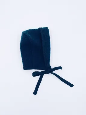 Beautiful Deep Green Merino Wool bonnet.