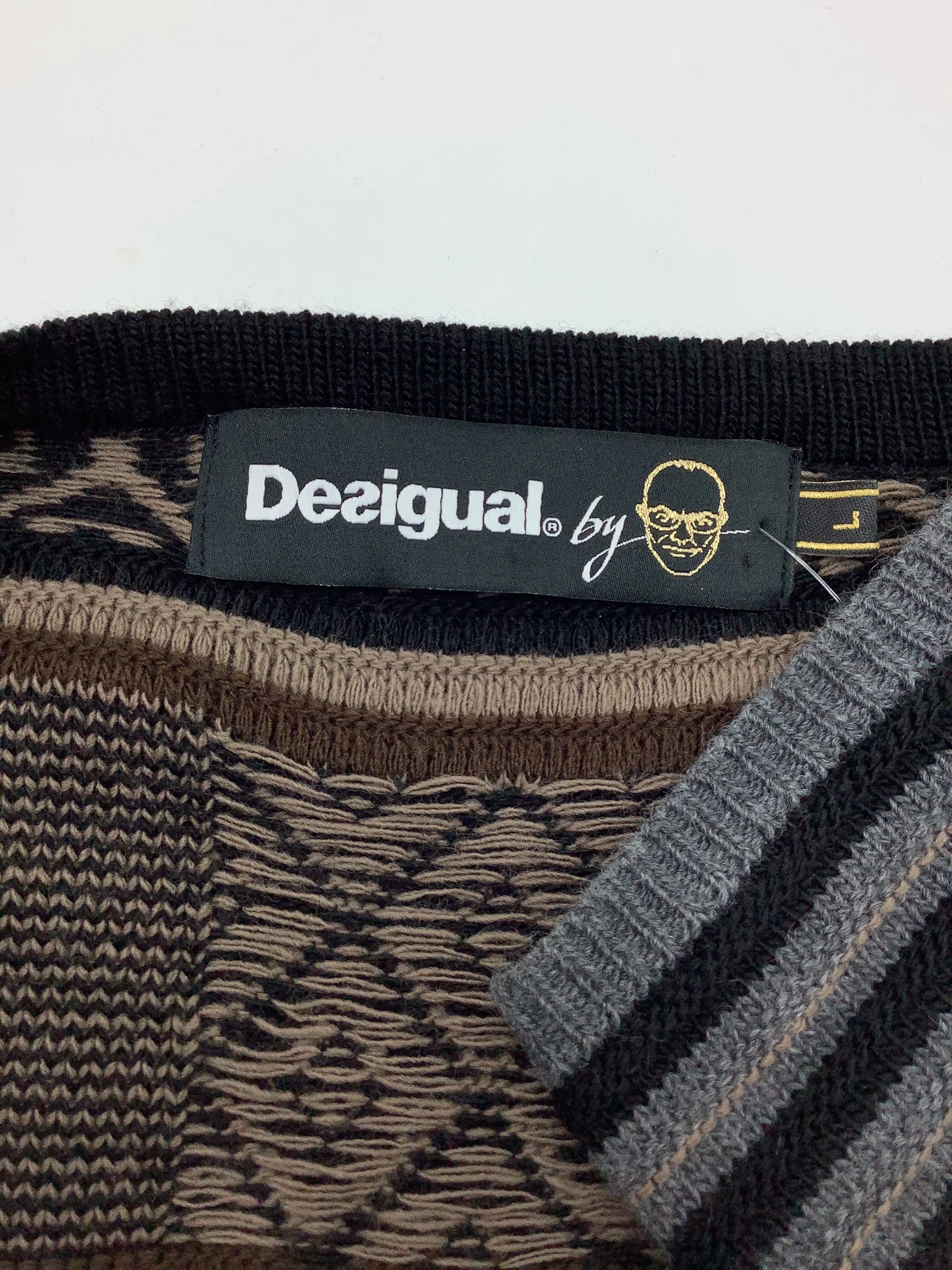 Desigual Cardigan Open Pattern Size: L