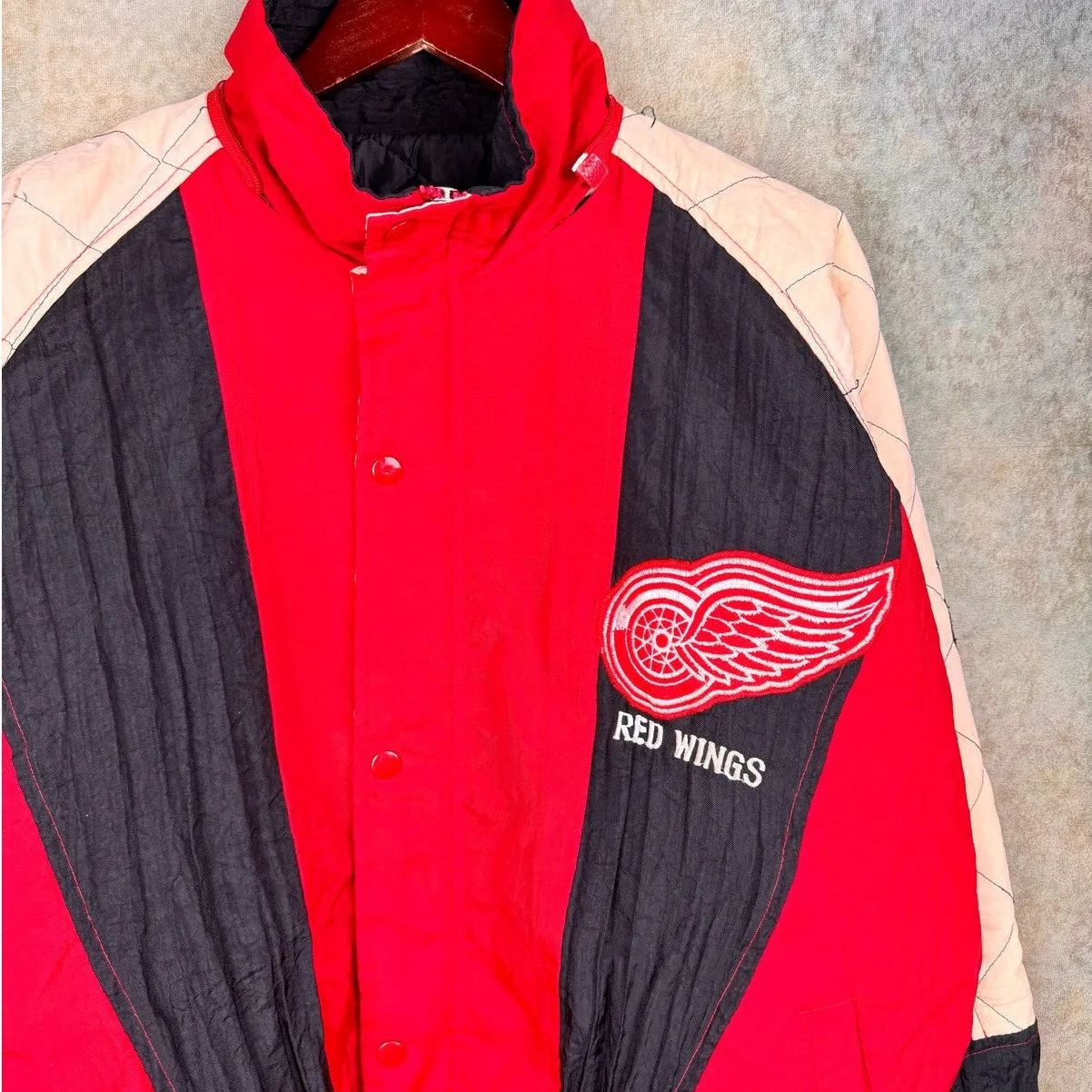 VTG 90s Detroit Red Wings Starter Jacket XL